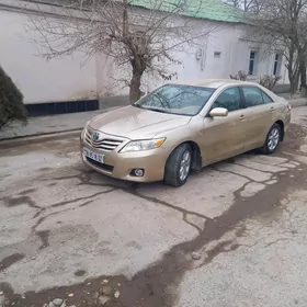 Toyota Camry 2010