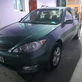 Toyota Camry 2005