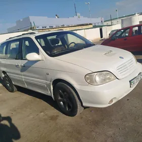 Kia Sedona 2002