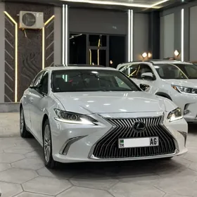 Lexus ES 350 2019