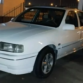 Opel Vectra 1989