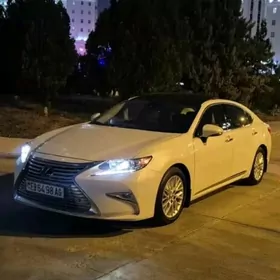 Lexus ES 350 2018