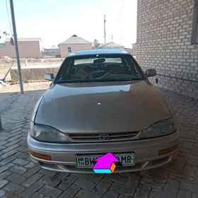 Toyota Camry 1993