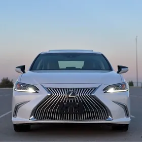 Lexus ES 350 2019