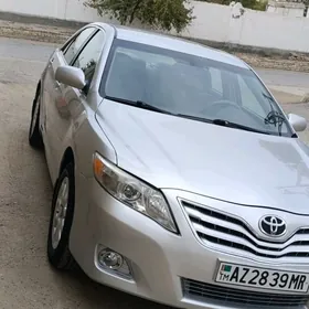 Toyota Camry 2010