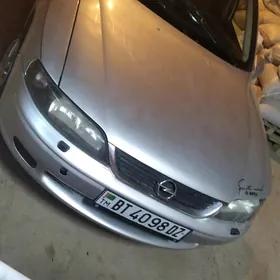 Opel Vectra 2000