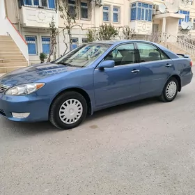 Toyota Camry 2003