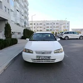 Toyota Camry 1998