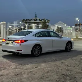 Lexus ES 350 2021