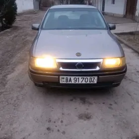 Opel Vectra 1992