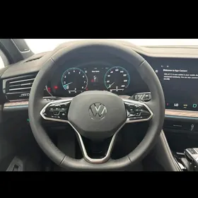 Volkswagen Touareg 2024