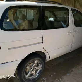 Toyota Sienna 2000