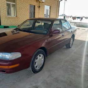 Toyota Camry 1992