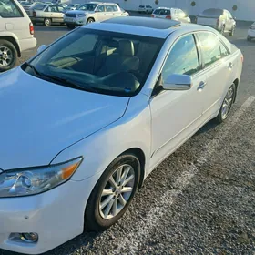 Toyota Camry 2010