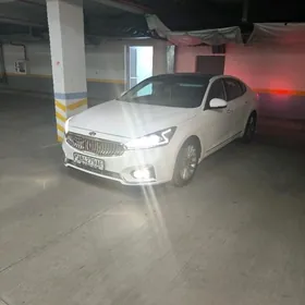 Kia Cadenza 2017