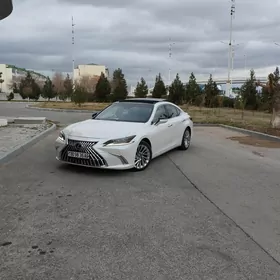 Lexus ES 350 2019