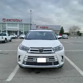 Toyota Highlander 2018