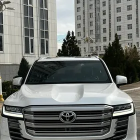 Toyota Land Cruiser 2023