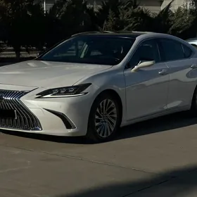 Lexus ES 350 2021