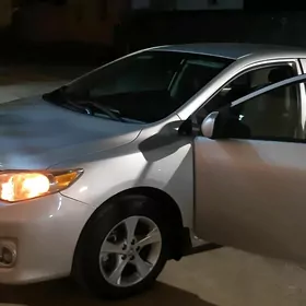 Toyota Corolla 2012