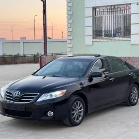 Toyota Camry 2010