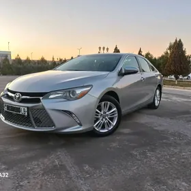 Toyota Camry 2017