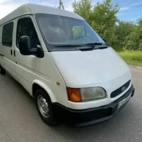 Toyota Hiace 2000