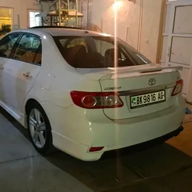 Toyota Corolla 2012