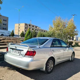 Toyota Camry 2005