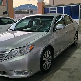 Toyota Avalon 2011