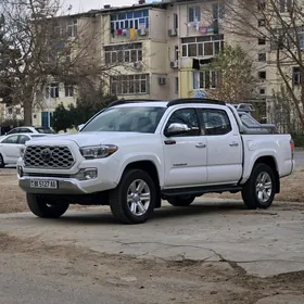 Toyota Tacoma 2018