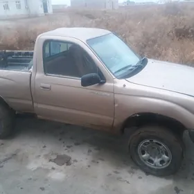 Toyota Tacoma 1998