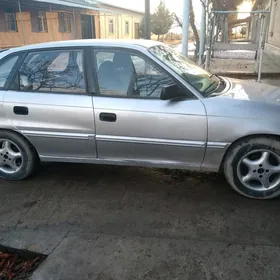 Opel Astra 1992