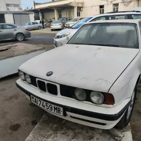 BMW 525 1993