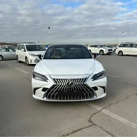 Lexus ES 350 2024