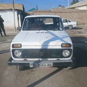 Lada Niva 1999