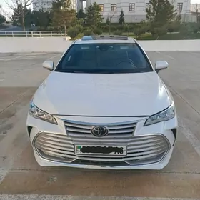 Toyota Avalon 2019