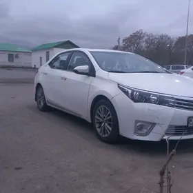 Toyota Corolla 2015