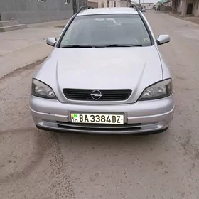 Opel Astra 2000