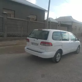 Toyota Sienna 2002