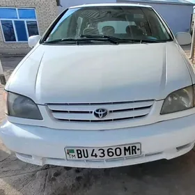 Toyota Sienna 2002