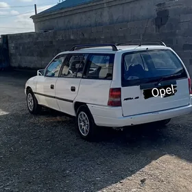 Opel Astra 1992