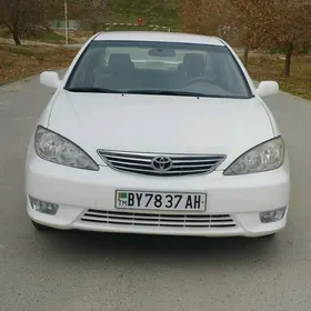 Toyota Camry 2003