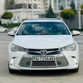 Toyota Camry 2016