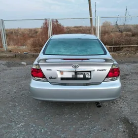 Toyota Camry 2005