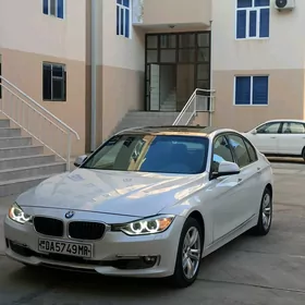 BMW 320 2019