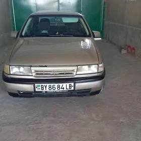 Opel Vectra 1992