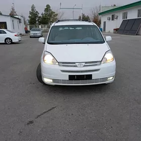 Toyota Sienna 2004