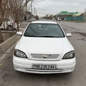 Opel Astra 2000