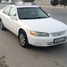 Toyota Camry 1999